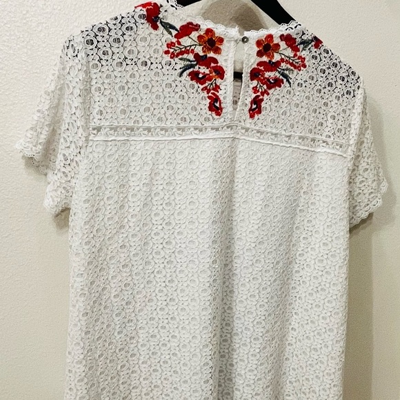 Umgee Women's White Lace Floral Embroidered Boho CottageCore Cottonblend Top Lg - Picture 3 of 8